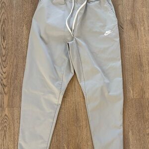 Nike Men's Light Gray Joggers